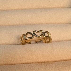 Chic Gold Heart Band Ring